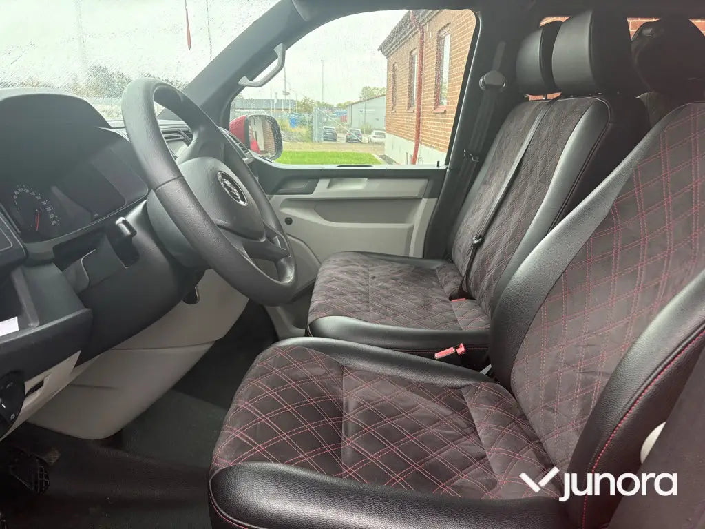 Arbetsbil Volkswagen Caravelle T6 2.0 TDI