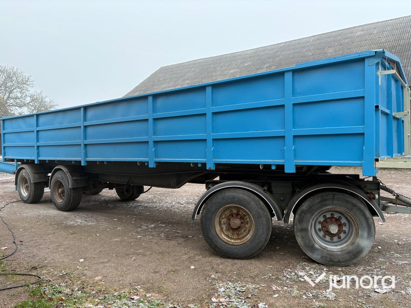 Torkvagn/Spannmålsvagn med tipp - 25 kubik