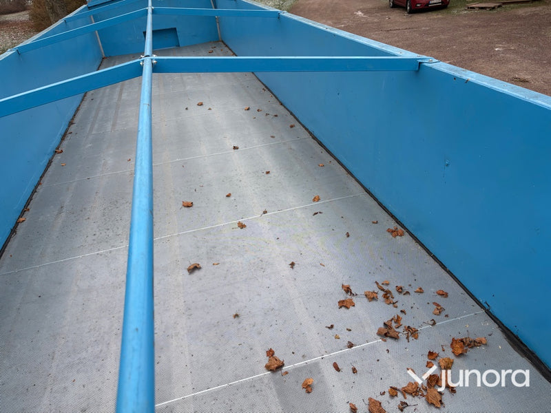 Torkvagn/Spannmålsvagn med tipp - 25 kubik