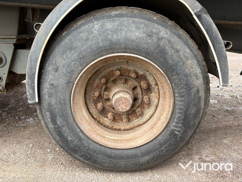 Torkvagn/Spannmålsvagn med tipp - 25 kubik