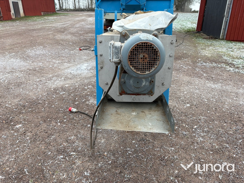 Torkvagn/Spannmålsvagn med tipp - 25 kubik