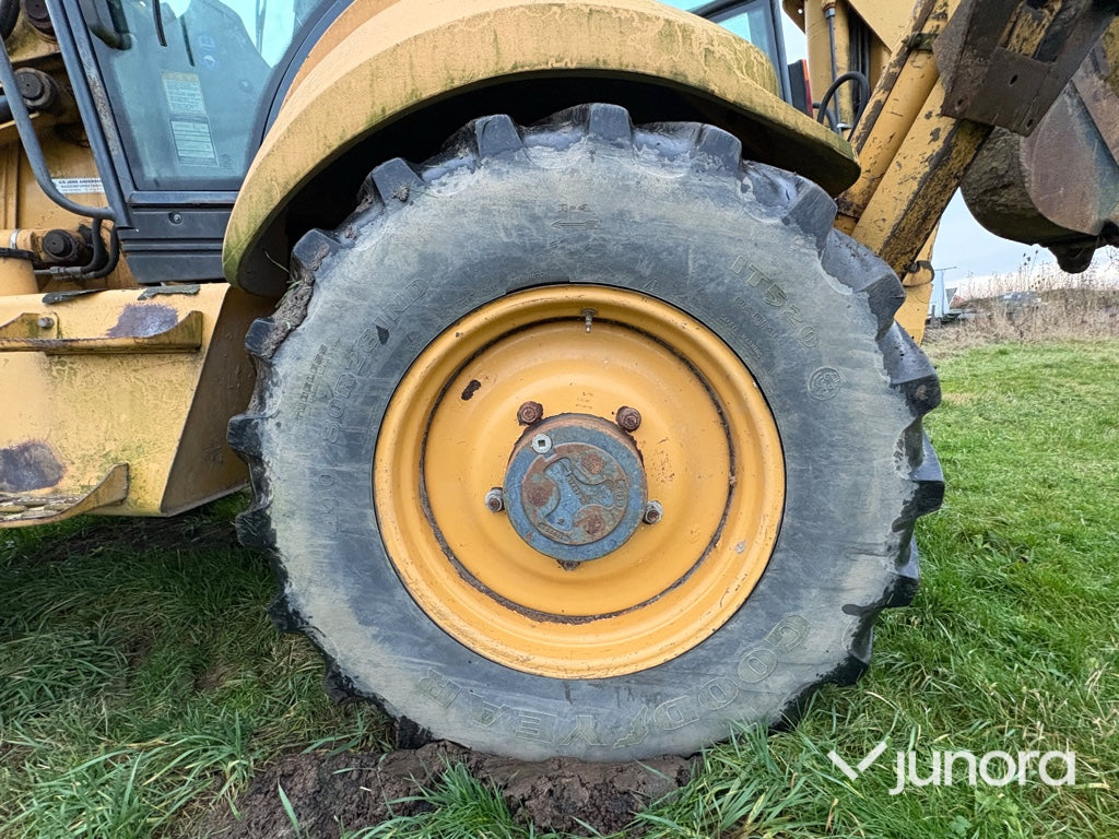 Grävlastare – New Holland LB115, 4WD