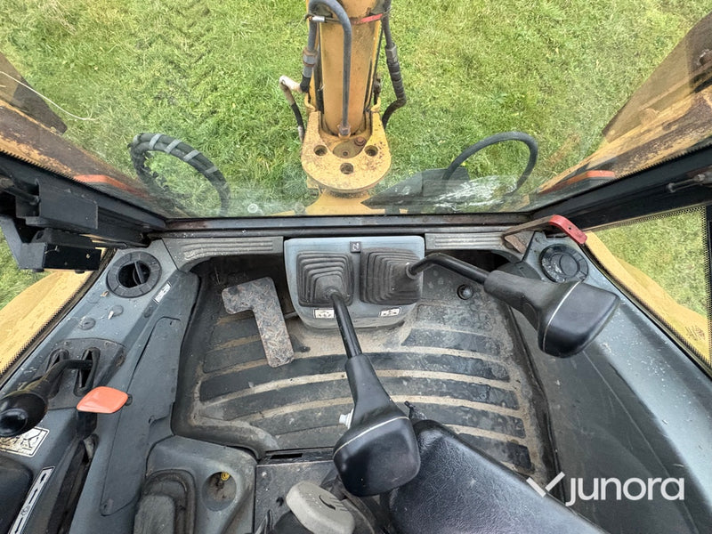 Grävlastare – New Holland LB115, 4WD