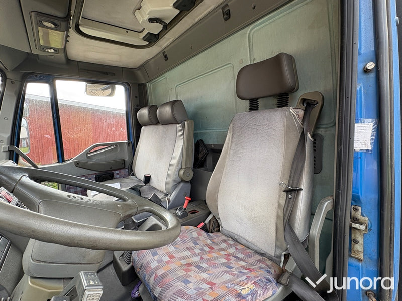 Hästtransport Iveco EuroCargo 85E18