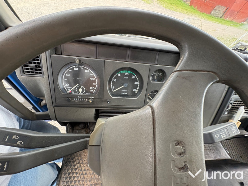 Hästtransport Iveco EuroCargo 85E18