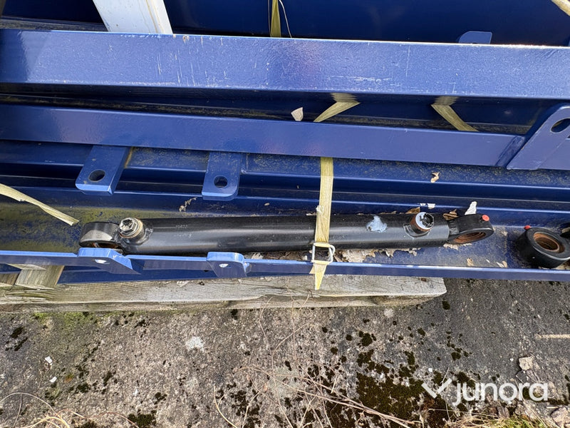 Lyftbord/Matarbord Stegmatare IP 3m