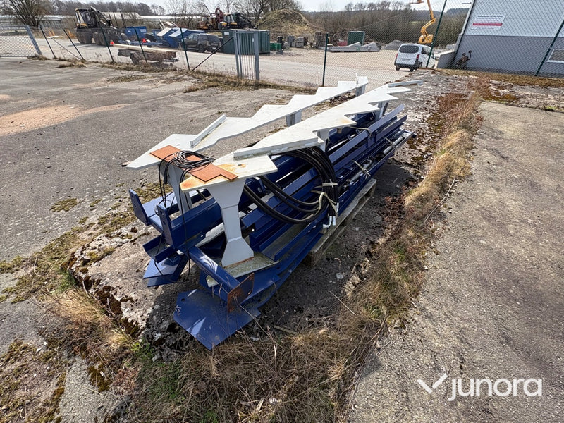 Lyftbord/Matarbord Stegmatare IP 3m