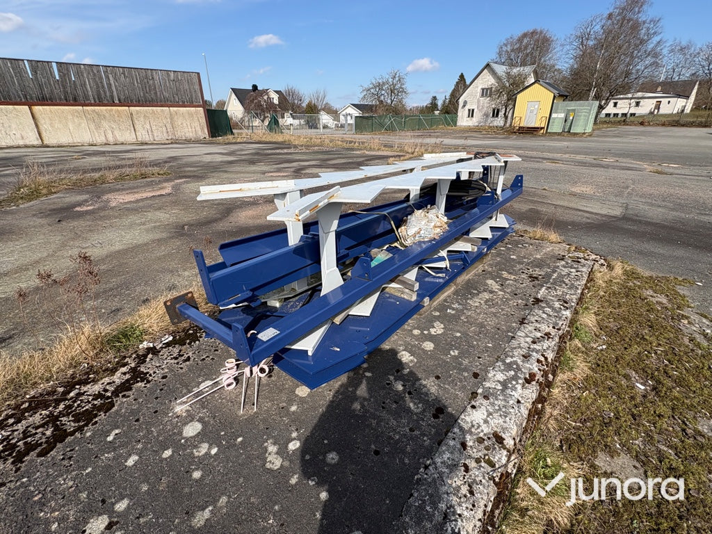 Lyftbord/Matarbord Stegmatare IP 3m