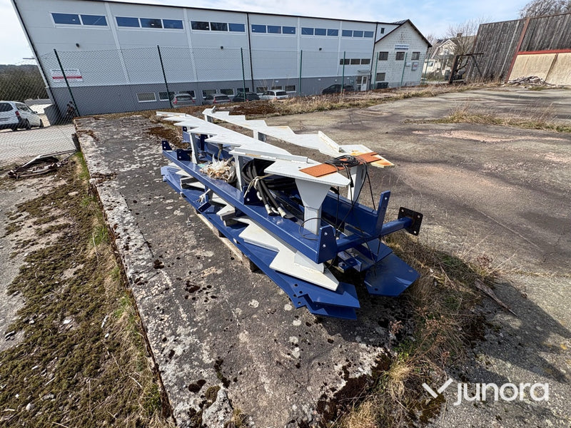 Lyftbord/Matarbord Stegmatare IP 3m