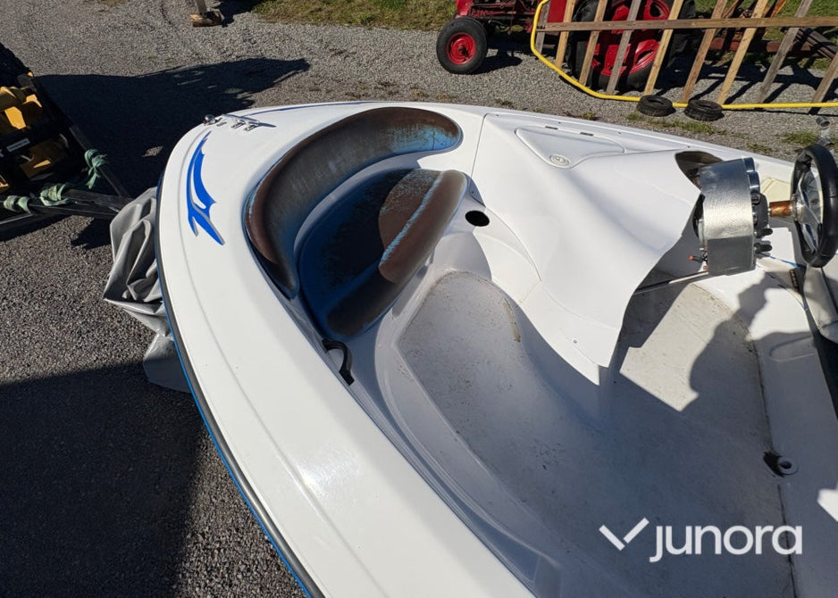 Motorbåt - JH Motor Boat, dubbel vattenjet