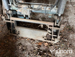 Traktor Valmet 6400 med lastare och twin-track