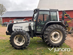 Traktor Valmet 6400 med lastare och twin-track