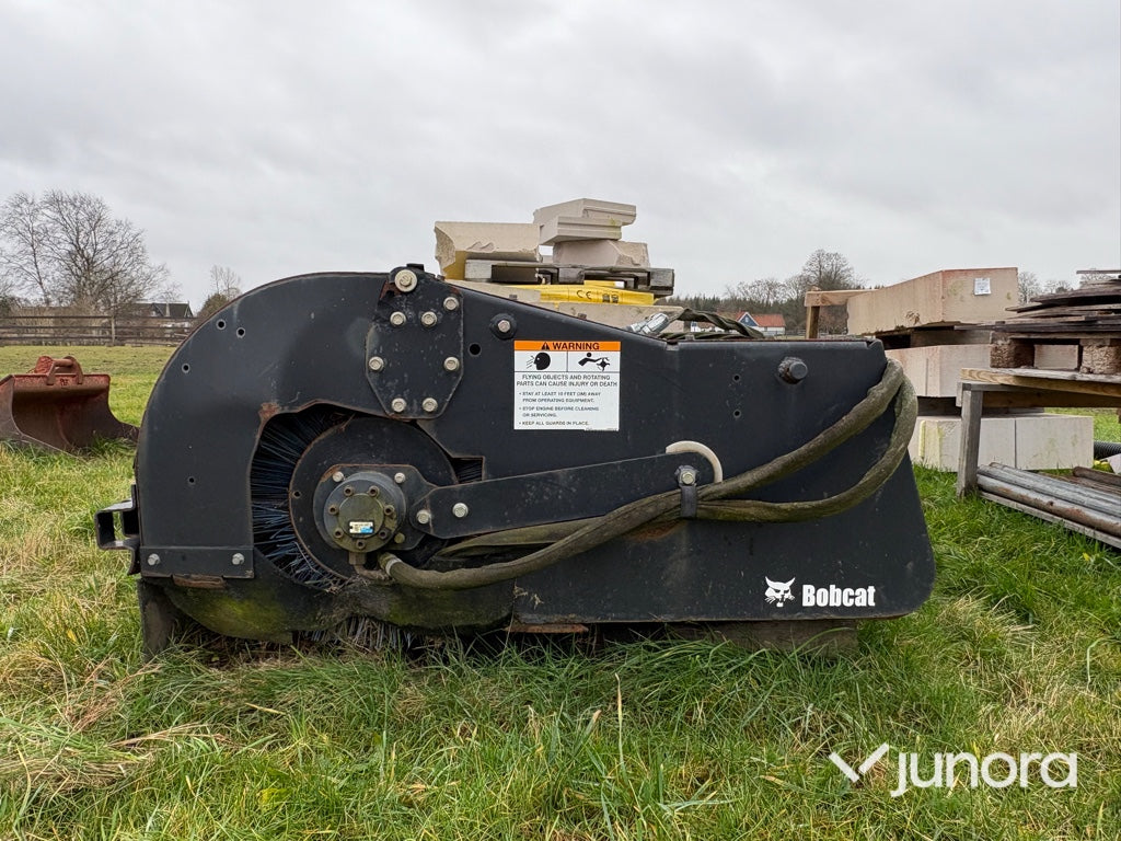 Sopaggregat – Bobcat 84 Sweeper
