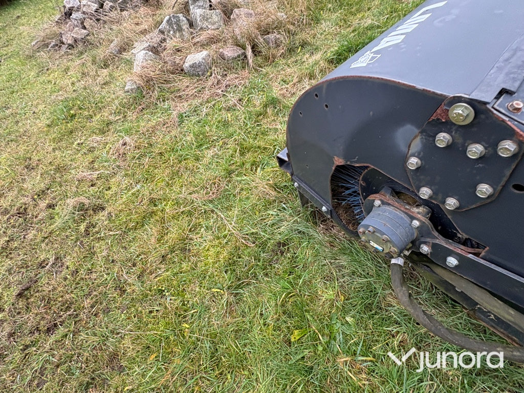 Sopaggregat – Bobcat 84 Sweeper