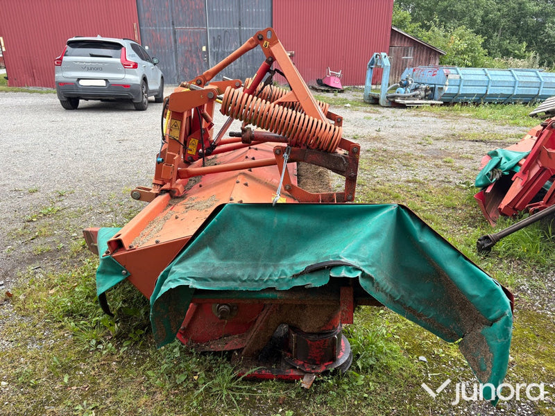 Slåtterkross Kverneland Taarup 328 F