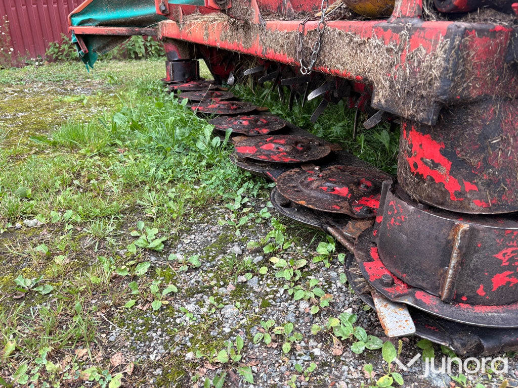 Slåtterkross Kverneland Taarup 328 F
