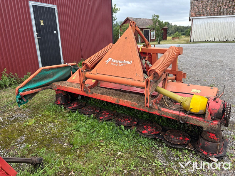 Slåtterkross Kverneland Taarup 328 F
