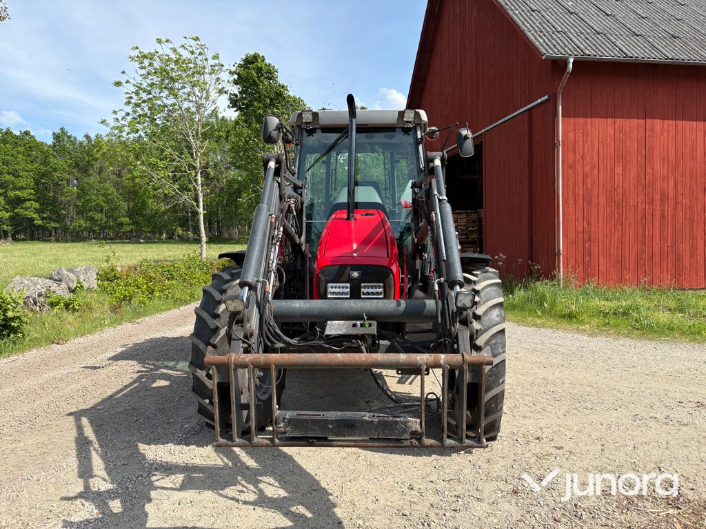 Traktor med lastare - Massey Ferguson, 4255-4