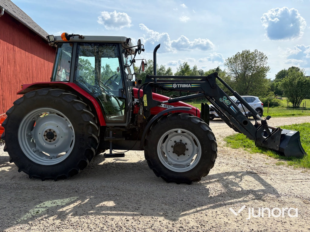 Traktor med lastare - Massey Ferguson, 4255-4
