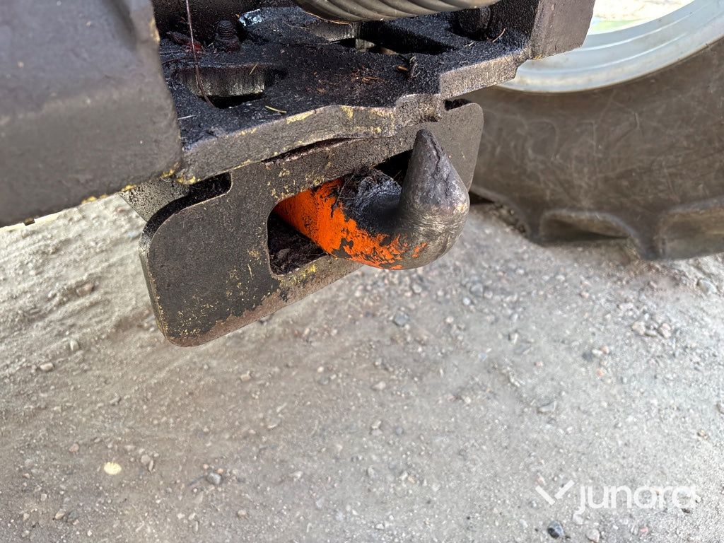 Traktor med lastare - Massey Ferguson, 4255-4