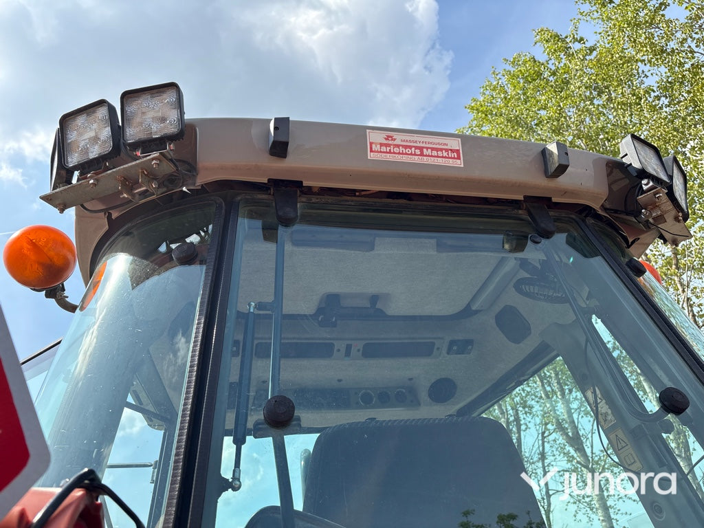 Traktor med lastare - Massey Ferguson, 4255-4