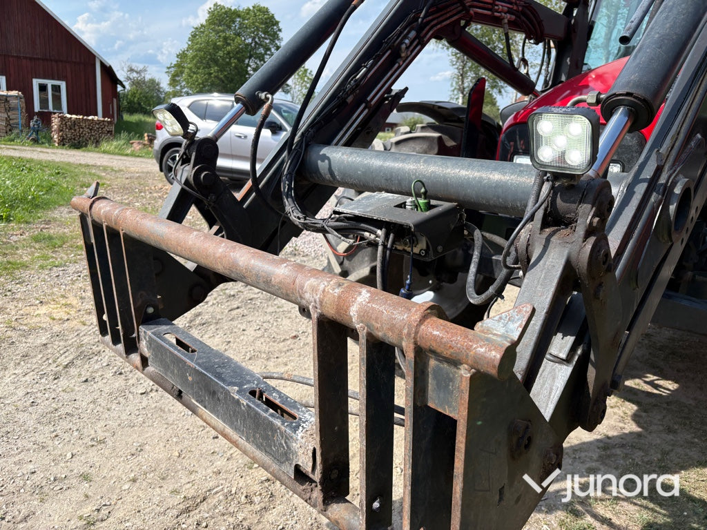 Traktor med lastare - Massey Ferguson, 4255-4