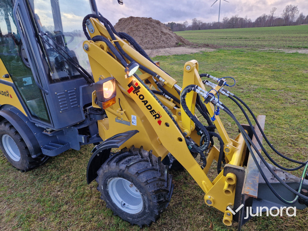 Kompaktlastare - IH Loader, 25 HDC