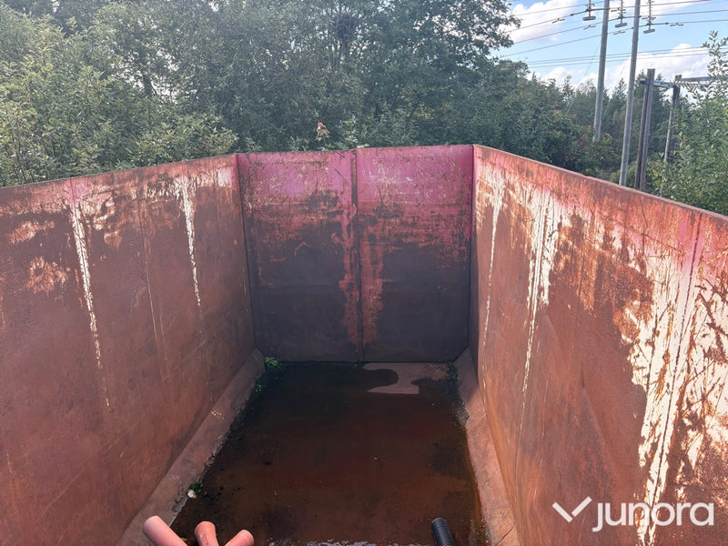 Container/lastväxlarcontainer