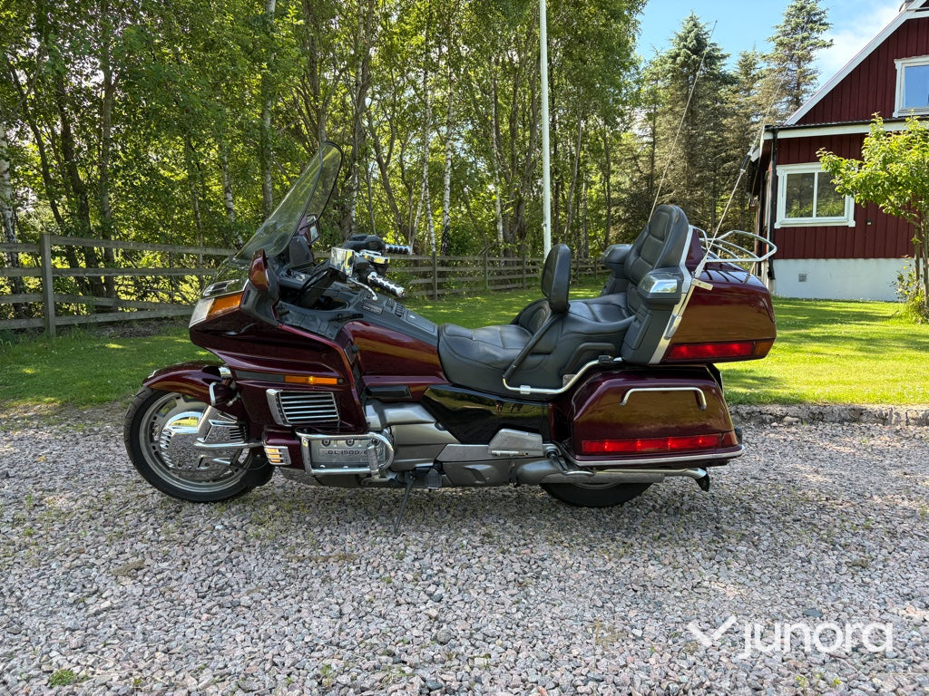 Motorcykel - Honda Gold Wing GL 15000