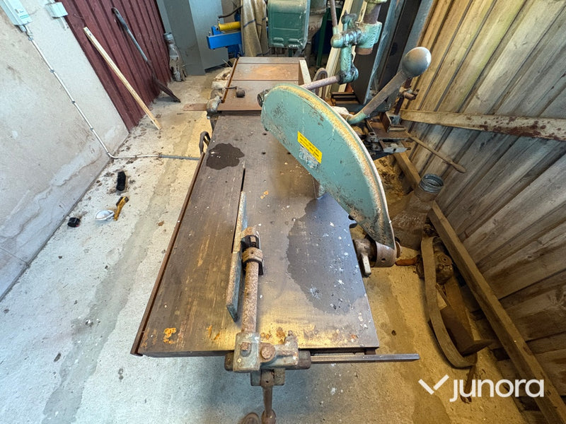 Snickerimaskin - Jonsered, kombi