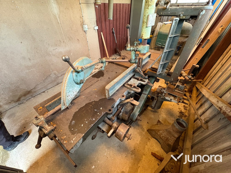 Snickerimaskin - Jonsered, kombi