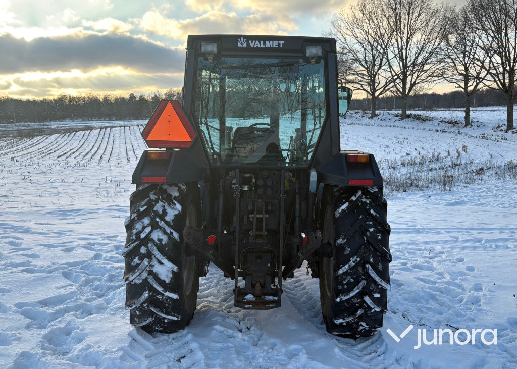 Traktor - Valmet 365-4, med lastare