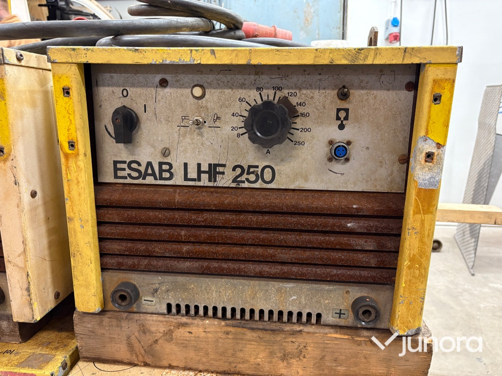 Svets ESAB LHF 250