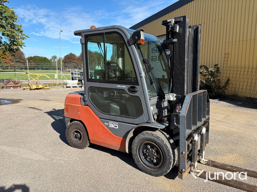 Truck Toyota Tonero 8FDF30