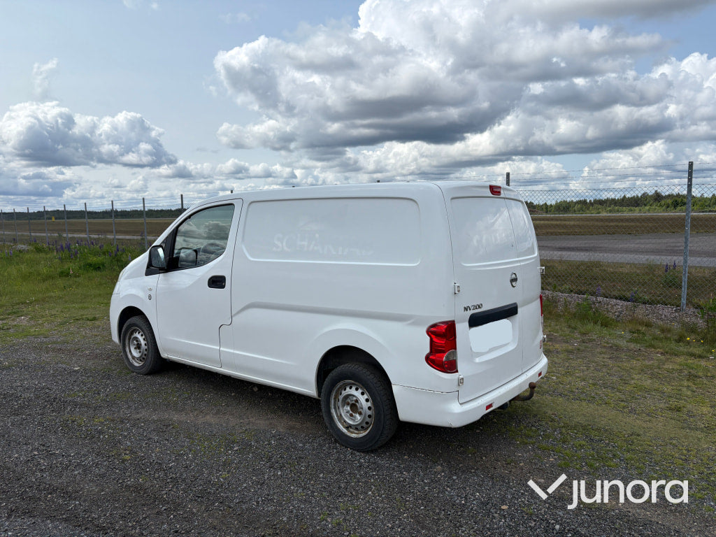 Nissan NV200