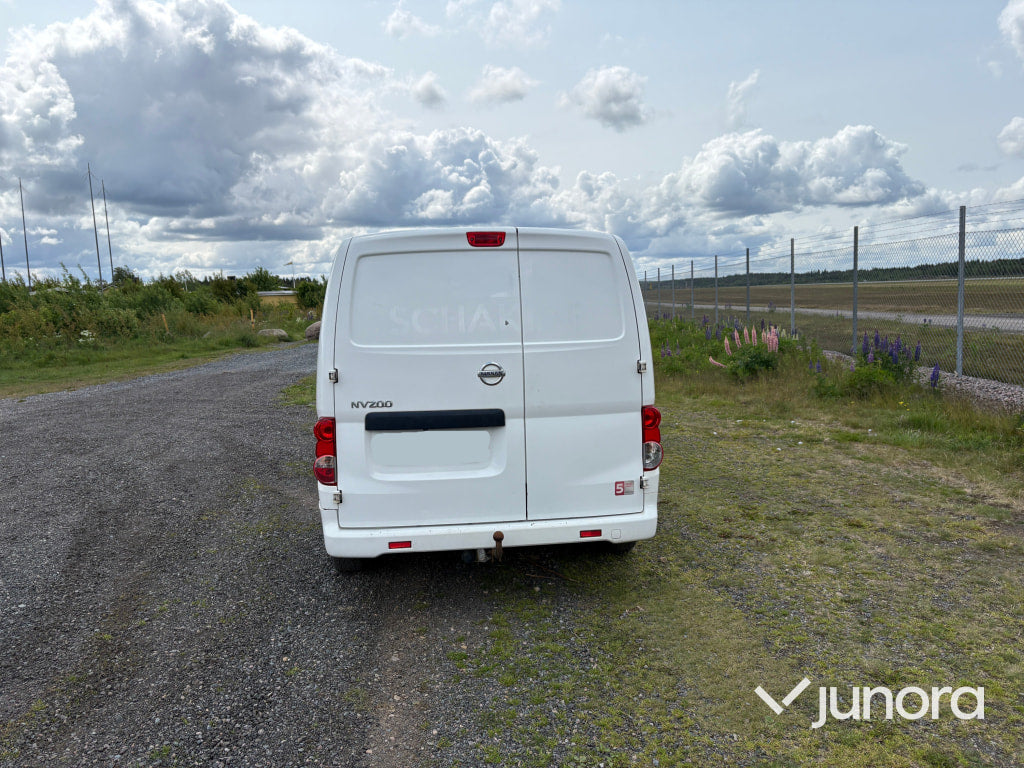 Nissan NV200