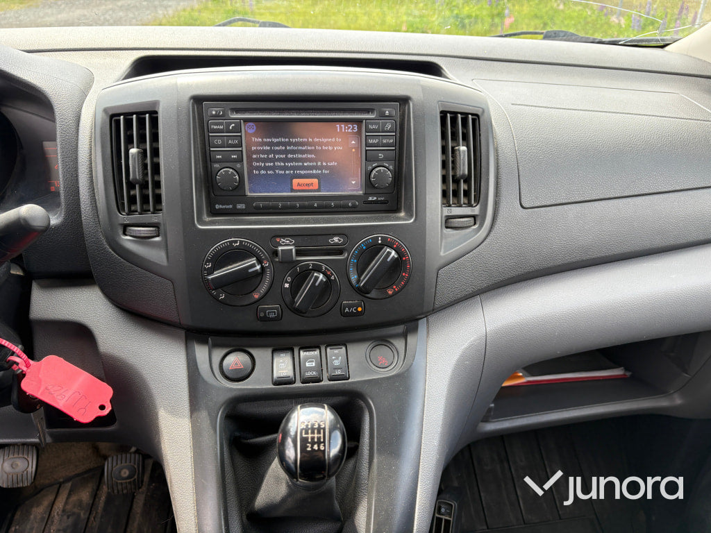 Nissan NV200