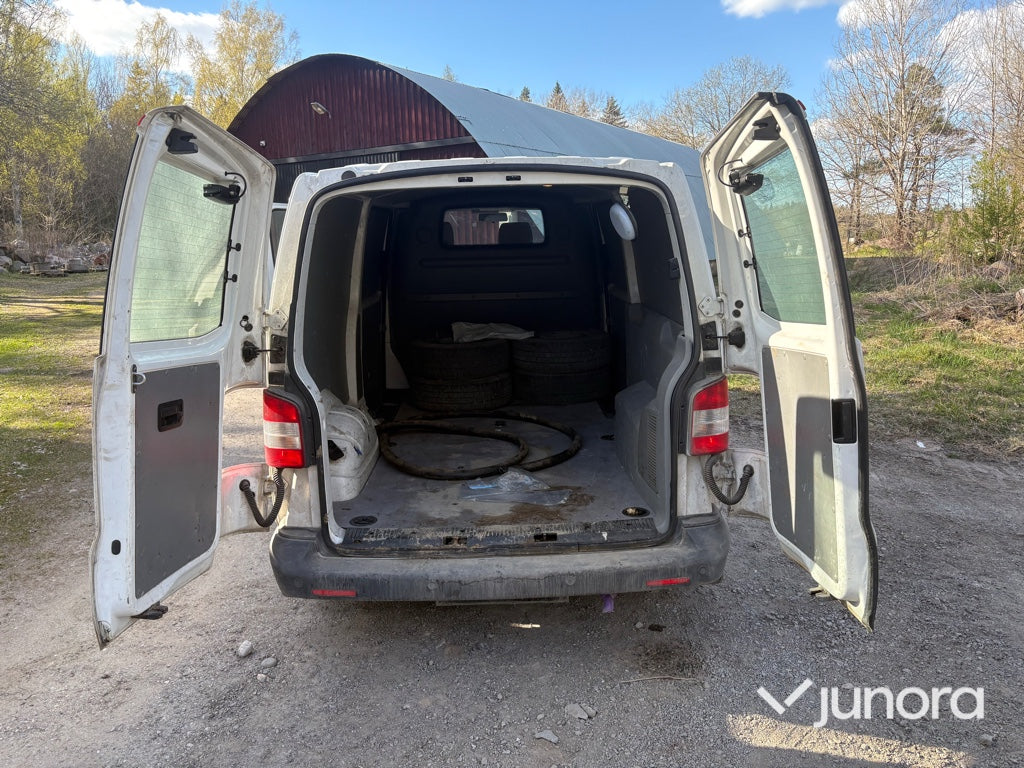 Skåpbil - Volkswagen, Transporter T5 2.0