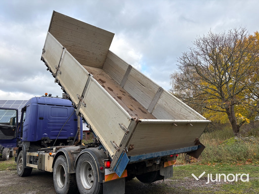 Tippbil Scania R124GB6X2NZ420