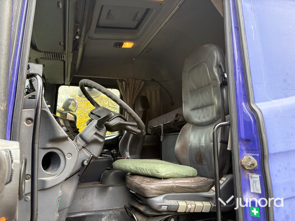 Tippbil Scania R124GB6X2NZ420