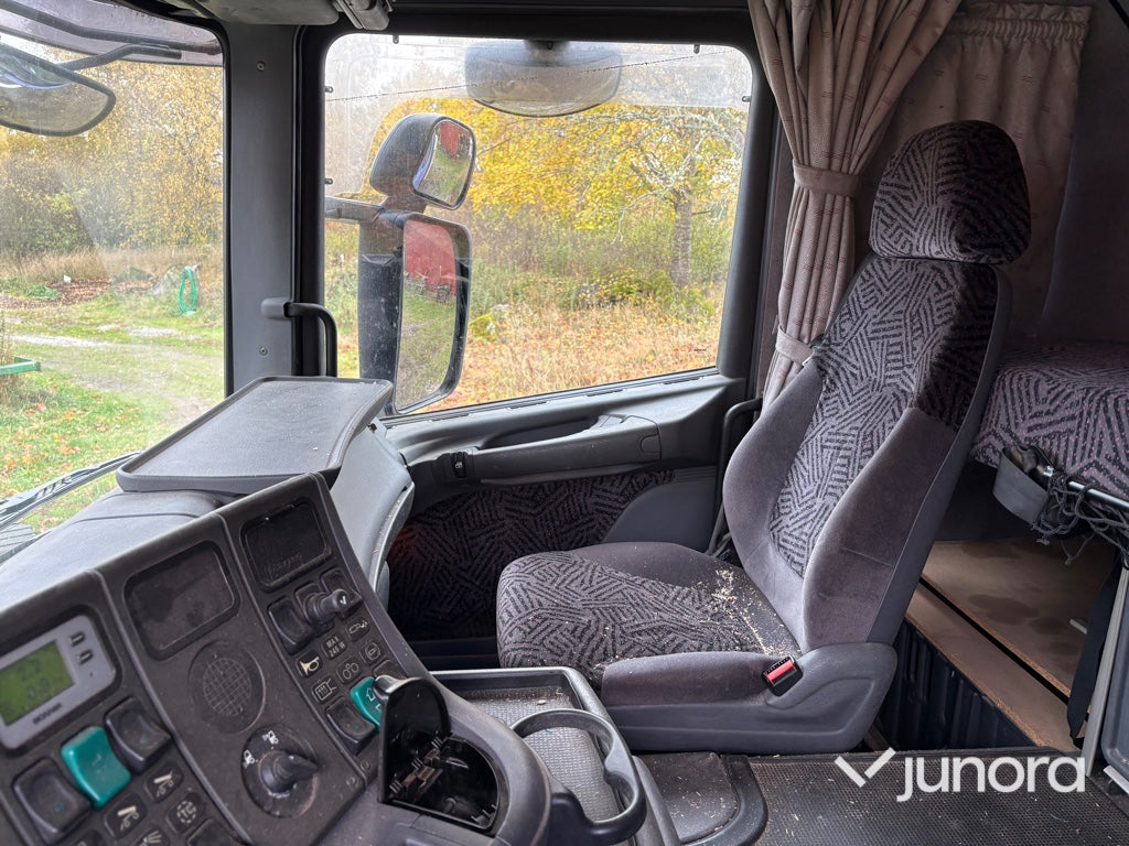 Tippbil Scania R124GB6X2NZ420