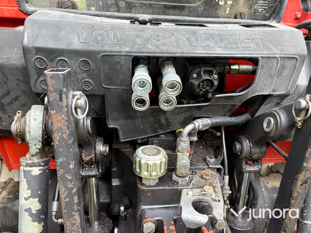 Traktor - Volvo BM Valmet, 705-4