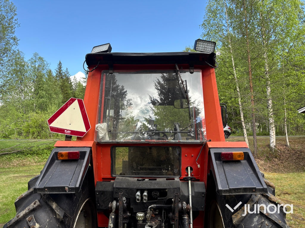 Traktor - Volvo BM Valmet, 705-4