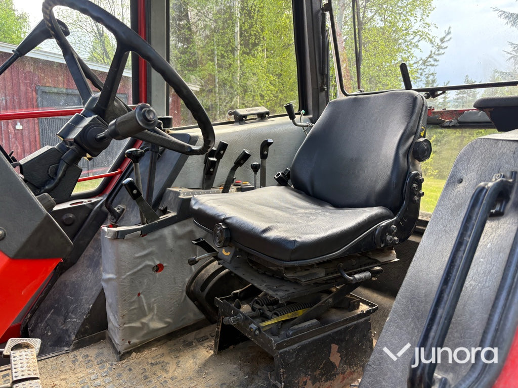 Traktor - Volvo BM Valmet, 705-4