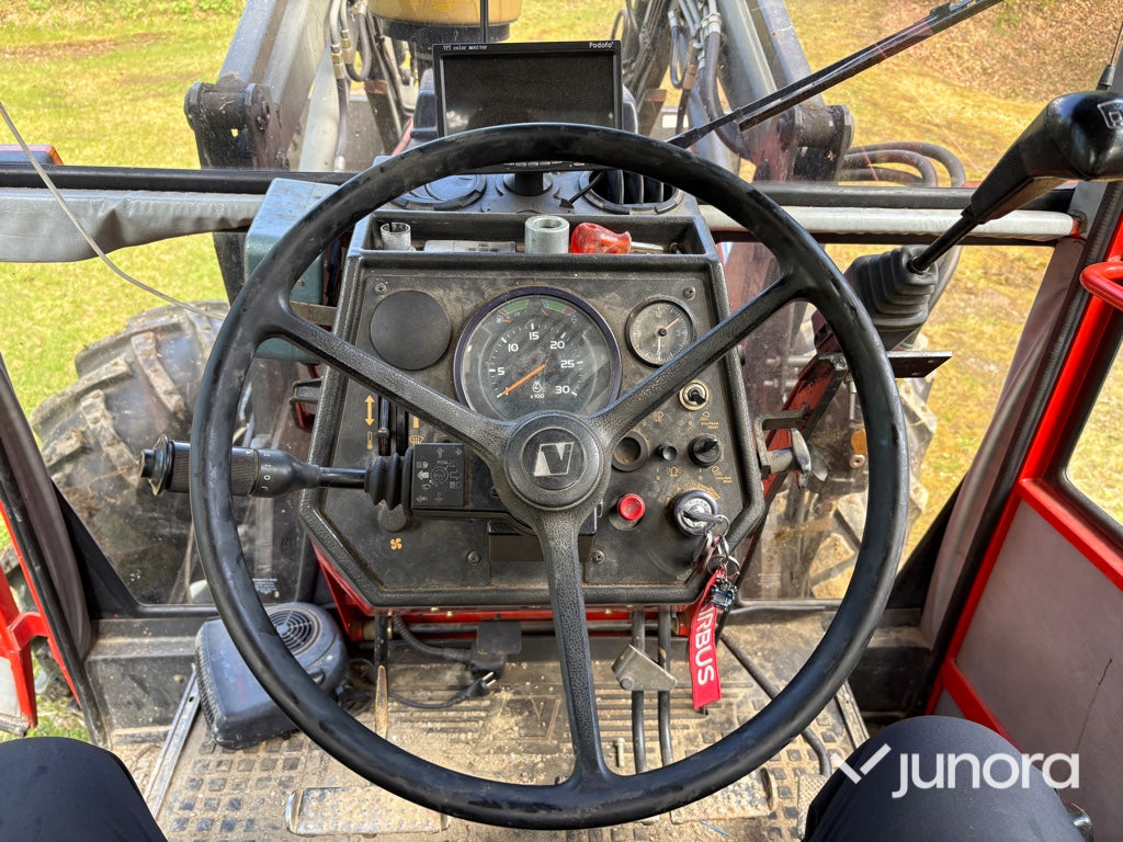 Traktor - Volvo BM Valmet, 705-4