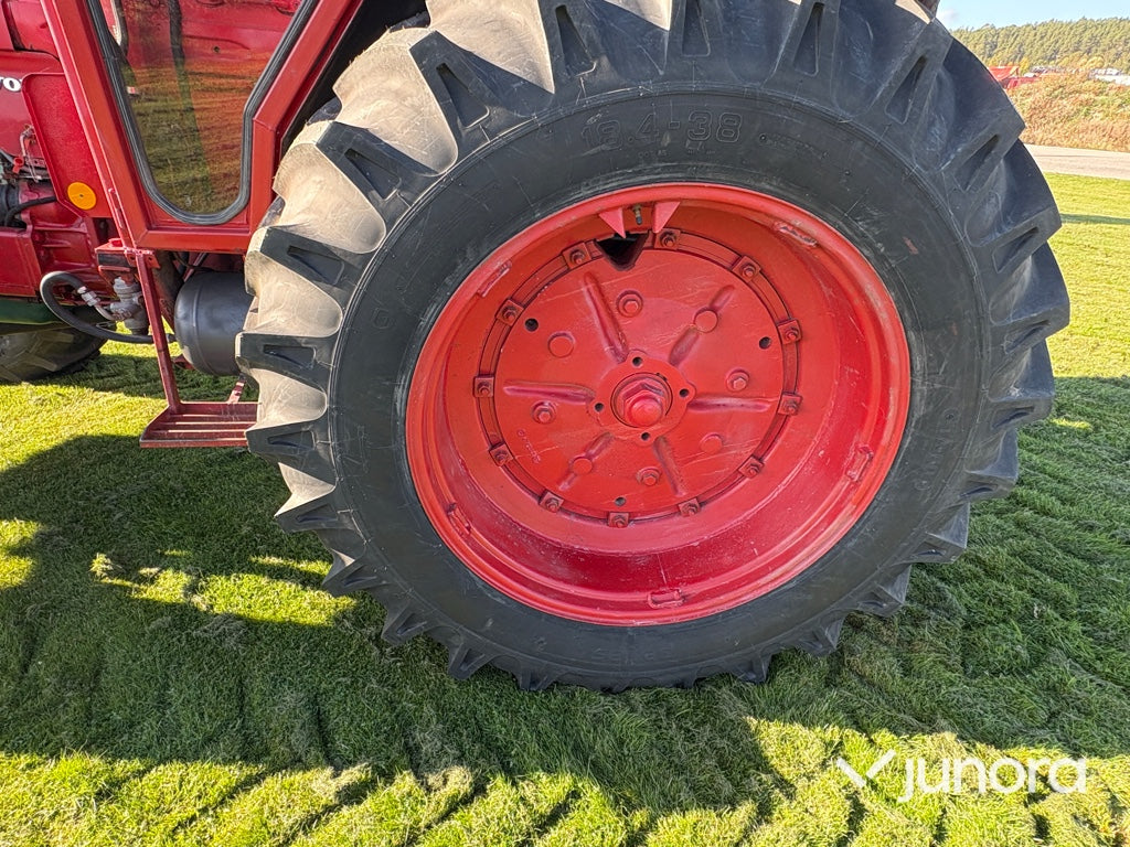 Traktor - Volvo BM, T814