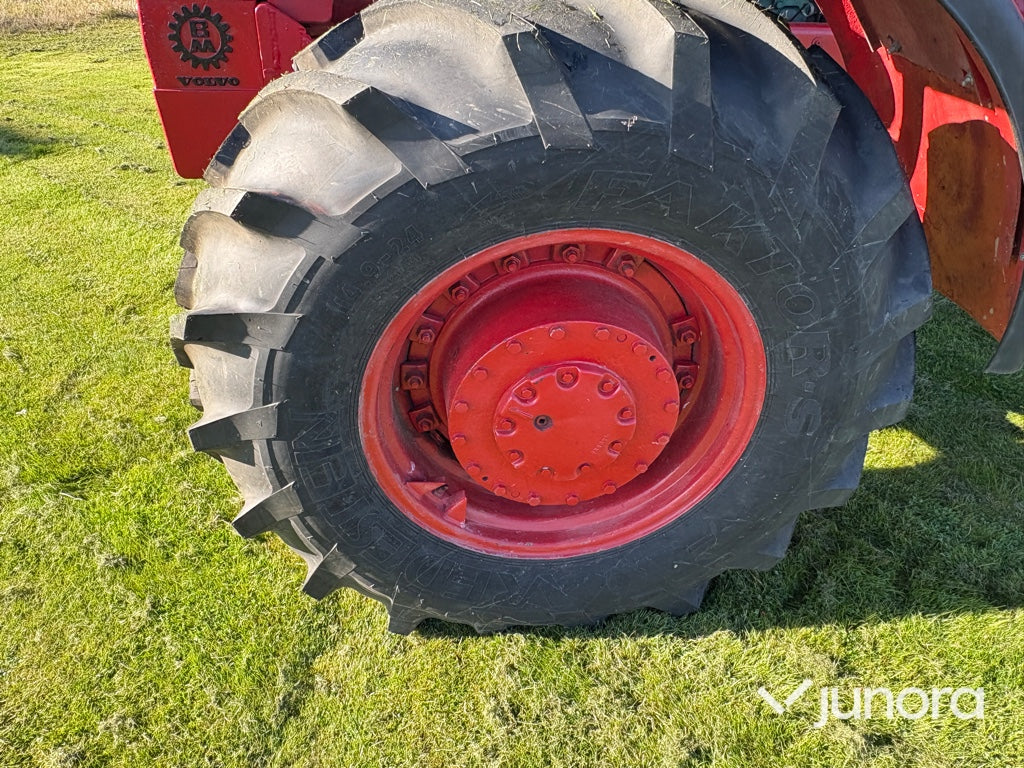 Traktor - Volvo BM, T814