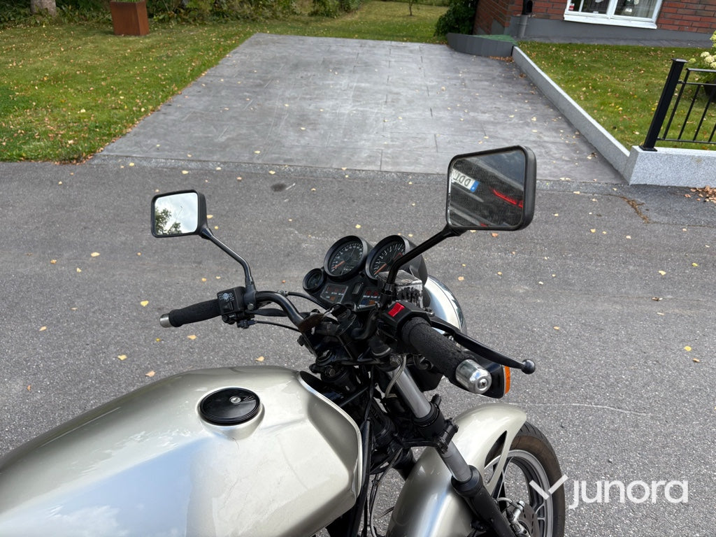 Motorcykel Suzuki GSX 1100 E