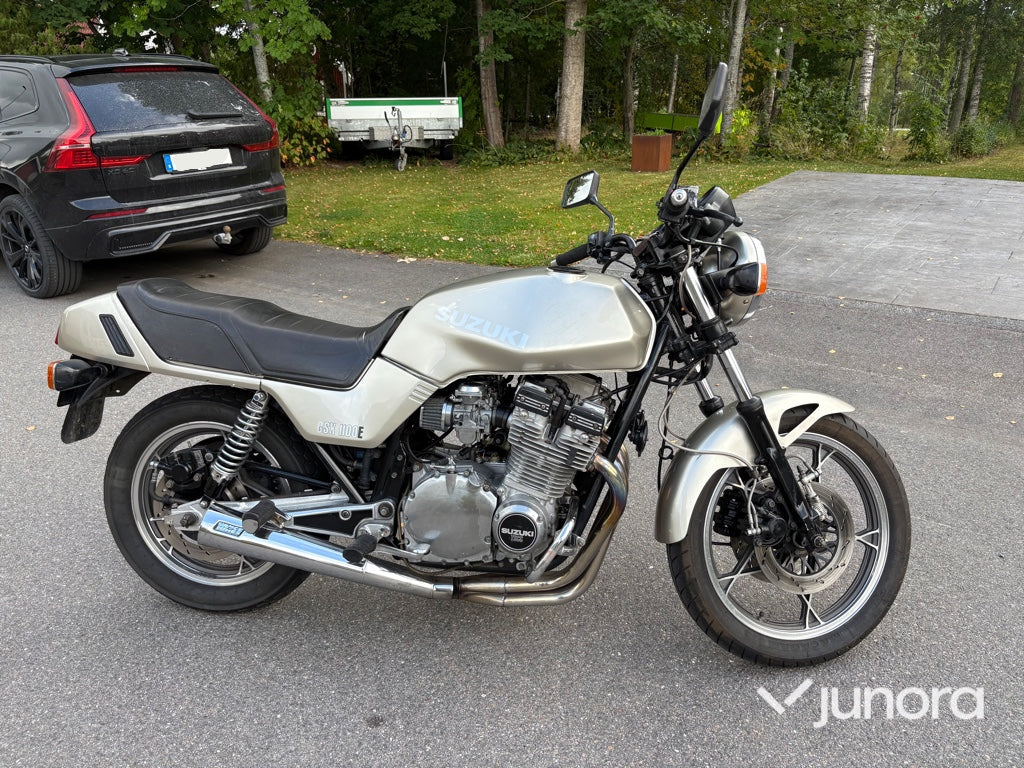 Motorcykel Suzuki GSX 1100 E