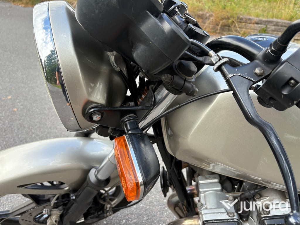 Motorcykel Suzuki GSX 1100 E